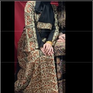 Palestinian Thobe size Small